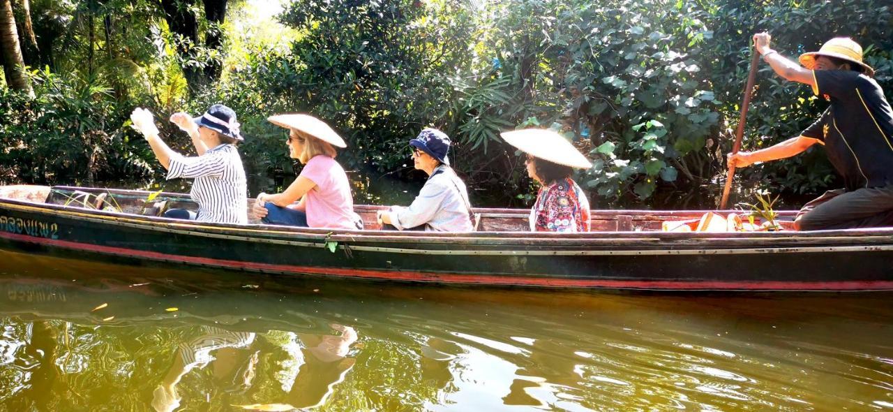 Baan Glangsuan Bang Kobua Otel Bang Chak Dış mekan fotoğraf